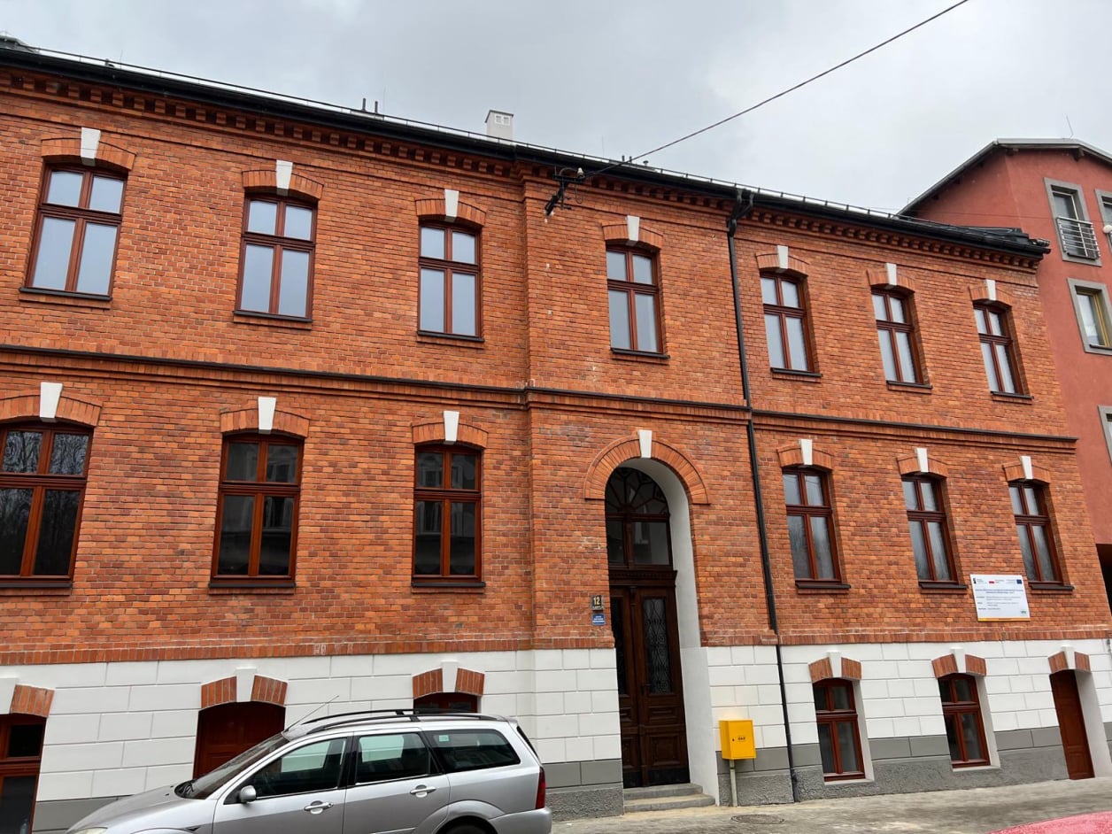 Bielsko-Biała Sikornik 12