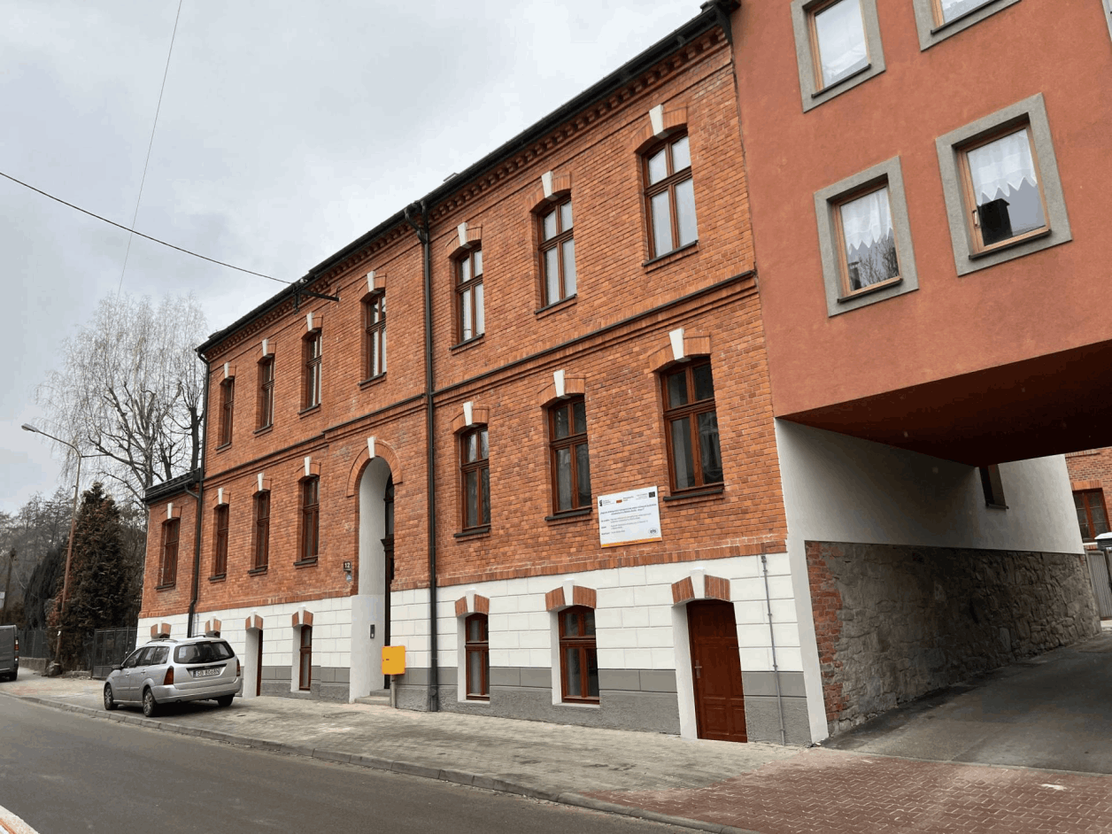 Bielsko-Biała Sikornik 12